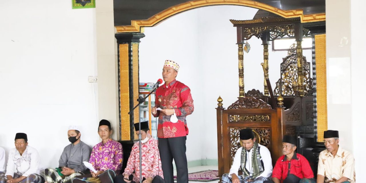 Bupati Lampung Barat Melakukan Safari Jum’at Untuk Menyerap Aspirasi Masyarakat