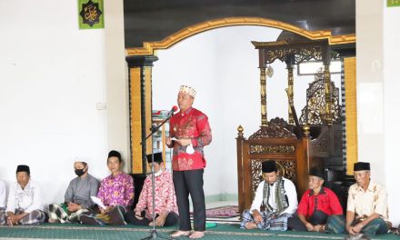 Bupati Lampung Barat Melakukan Safari Jum’at Untuk Menyerap Aspirasi Masyarakat