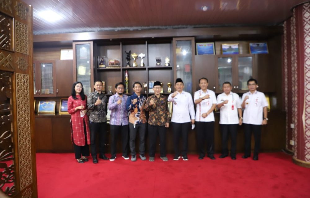 Tim BPK RI Provinsi Lampung Berpamitan Setelah Melakukan Pemeriksaan LKPD Tahun 2021 Di Lampung Barat