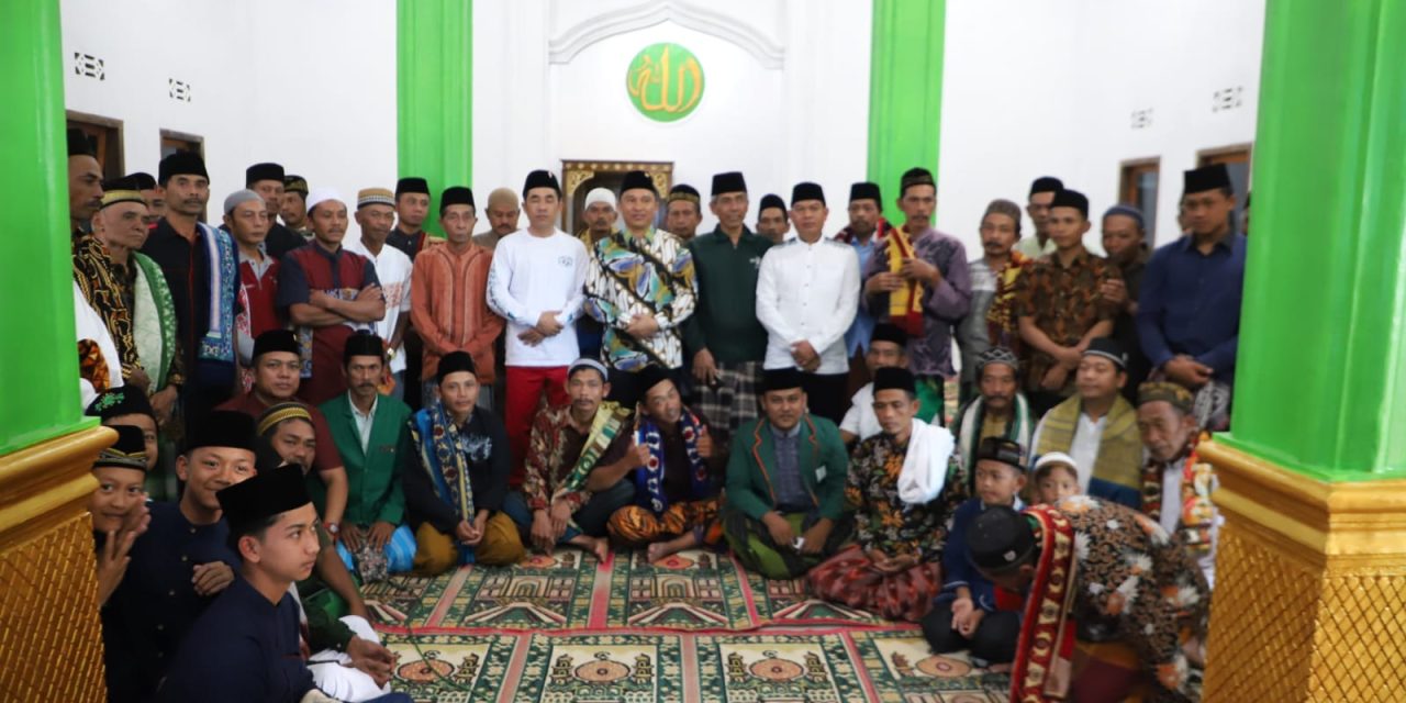 Bupati Lampung Barat Melakukan Safari Jum’at di Masjid Baitul Rahman Kecamatan Way Tenong