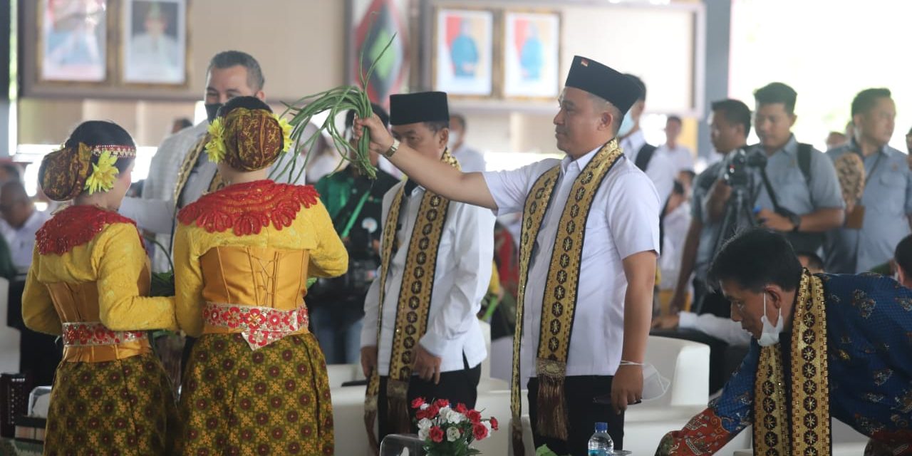 Bupati Lampung Barat Menghadiri Rakorwil APKASI di Lampung Tengah