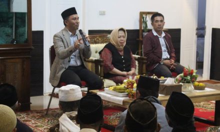 Bupati Parosil Lakukan ramah tamah dengan pejuang siliwangi Indonesia