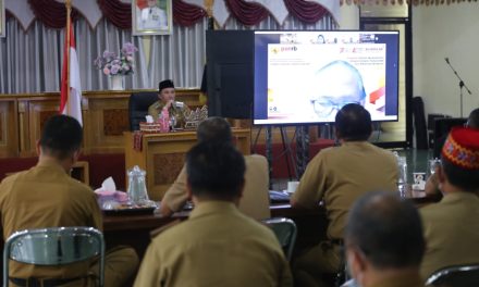 Bupati Lampung Barat Parosil Mabsus Menghadiri Acara Evaluasi Sakip dan RB