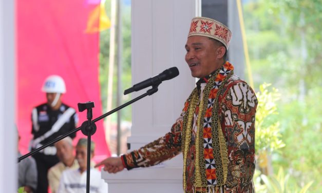 Bupati Parosil Resmikan Balai Rakyat Simpangsari Menjelang Akhir Masa Jabatan