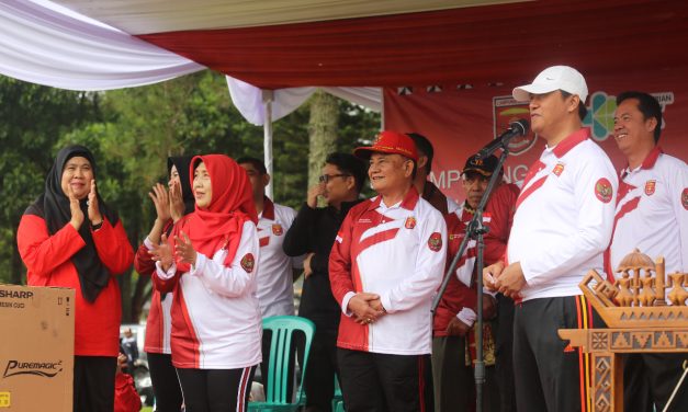 Peringati HKN Pemkab Lambar Gelar Senam Bersama