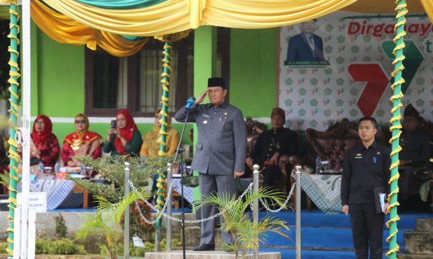 Pimpin upacara peringatan HAB ke-77 Pj. Bupati Lambar ajak ASN Kemenag tingkatkan pengabdian dalam melayani umat