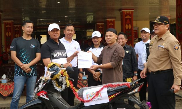 Pj. Bupati Lambar harap masyarakat lebih sadar akan pentingnya taat pajak