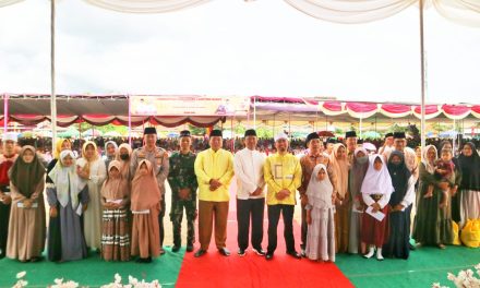 Gubernur Lampung Kunker Kelambar, Gelar Pengajian Akbar Bersama Ustad Solmed.