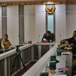 Dukung KPK Berantas Korupsi, Pemkab Lambar Ikuti Rakor Pemberantasan Korupsi Daerah