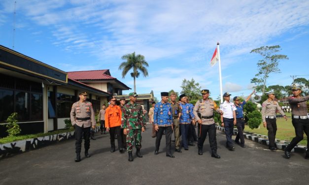 Ikuti Apel Gelar Pasukan Operasi Ketupat 2023, Ismet Inoni Himbau Perhatikan Kesehatan.