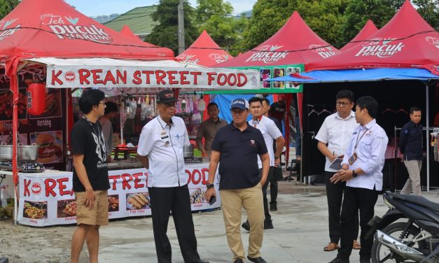 PJ. Bupati Lampung Barat Tinjau Persiapan Pelaksanaan Festival Sekala Bekhak Ke 9.