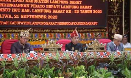 Hadiri rapat paripurna DPRD Lampung Barat, Pj. Bupati Lambar beberkan sejumlah capain prestasi