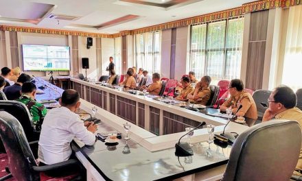 Pj. Bupati Lampung Barat Hadiri rapat terkait pengendalian inflasi nasional yang dilakukan secara virtual