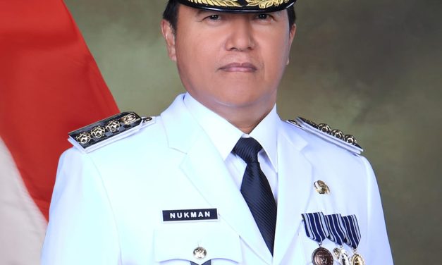 Pj Bupati Nukman Beserta Istri Sampaikan Bela Sungkawa Atas Meninggalnya Ronggur L Tobing