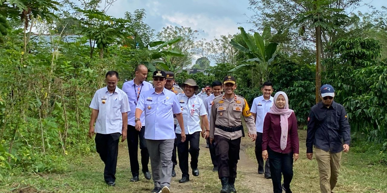 Pj. Bupati Nukman tinjau sejumlah titik yang akan dikunjungi Presiden Republik Indonesia