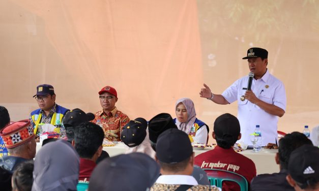 Pj. Bupati Nukman Gandeng DPR RI Komisi V Mukhlis Atasi Keluh Kesah Masyarakat Lampung Barat