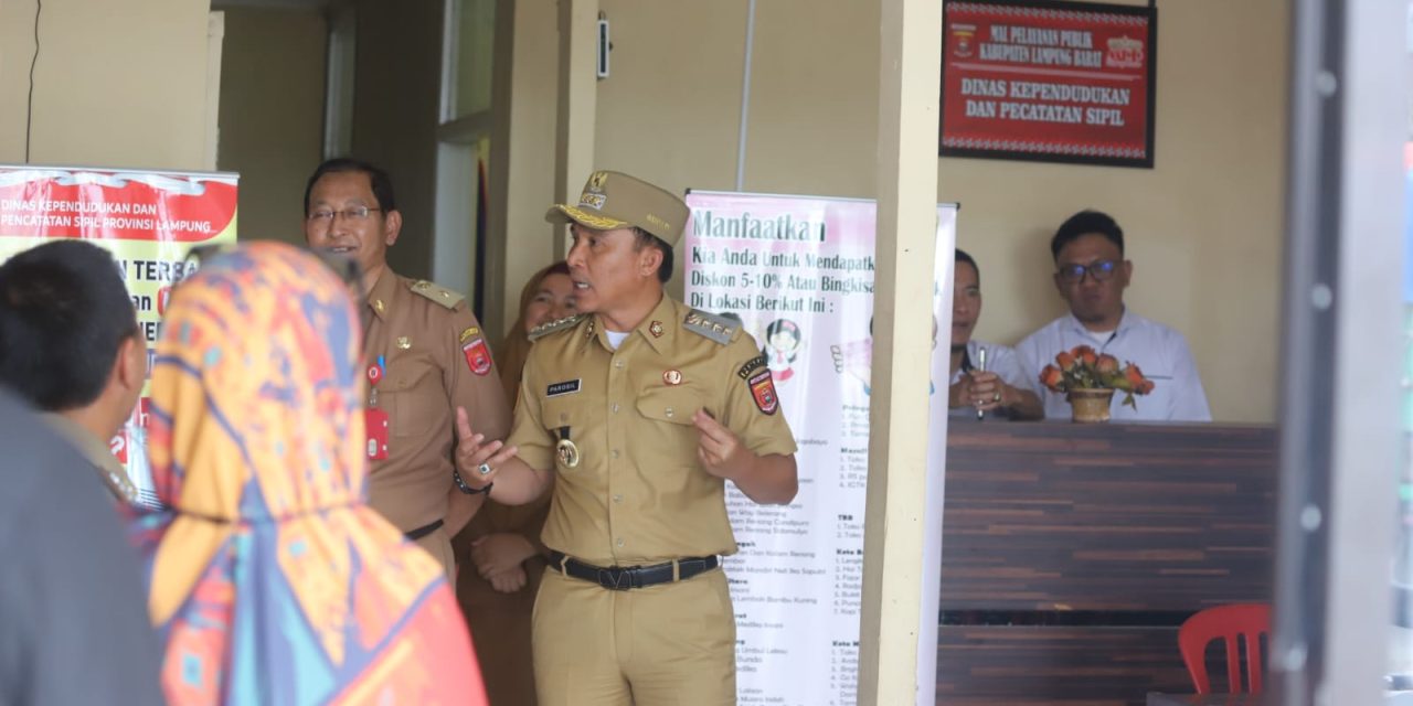 Bupati Parosil Mabsus Sidak MPP, Pastikan Layanan Publik Berjalan Normal